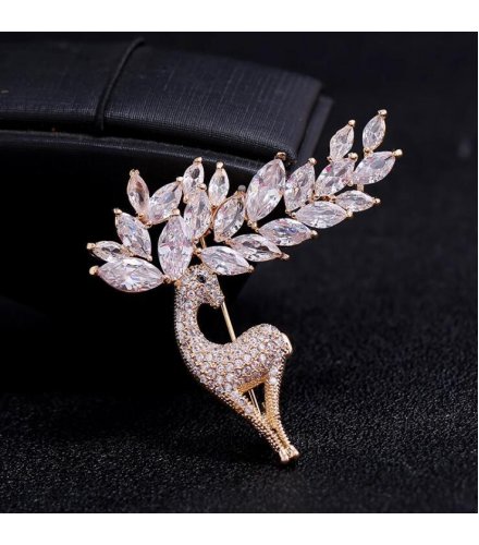 XSB168 - Elegant Deer Saree Brooch